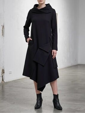 XD Xenia Design Black Asymmetric Avant Garde Midi Dress Lagenlook Drape Collar M